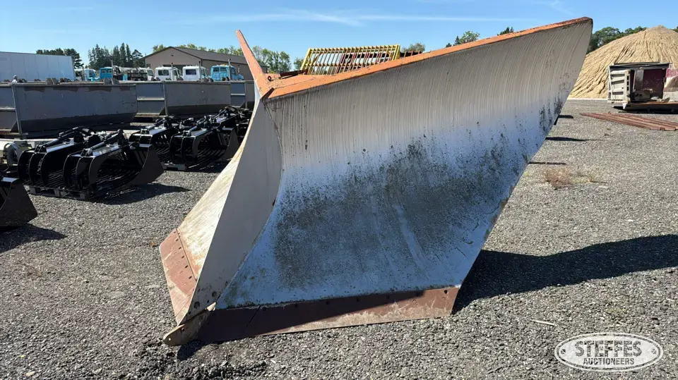 Omsteel 880 Truck-Trailer Part