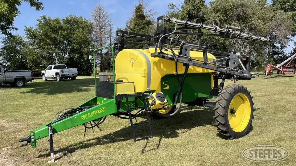 Sprayer Specialties Pull-Type Sprayer