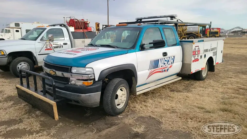 2001 Chevrolet K3500 1 Ton Pickup