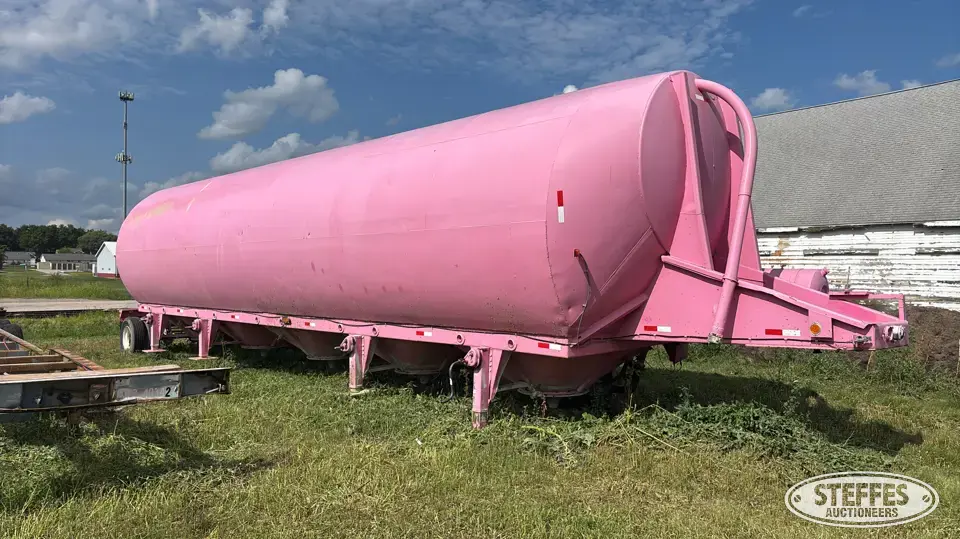 Horizontal Portable Silo Tank Trailer