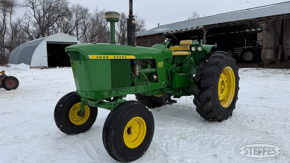 1964 John Deere 4020 2WD Tractor