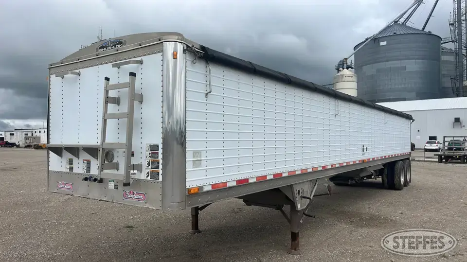 2002 Wilson DWH-400 Pacesetter Hopper Bottom Trailer