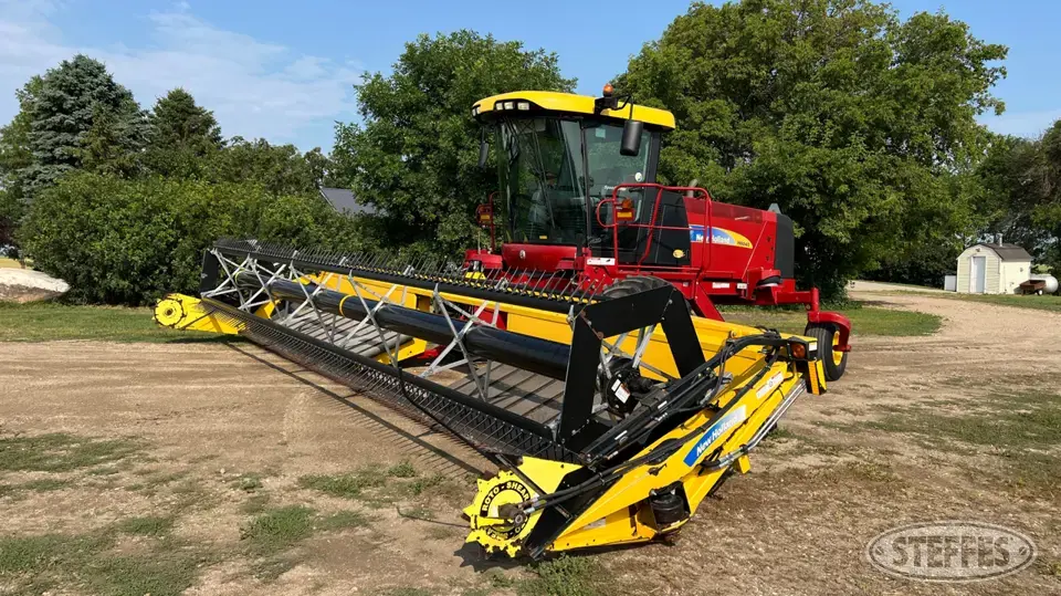 2011 New Holland H8040N Self-Propelled Windrower