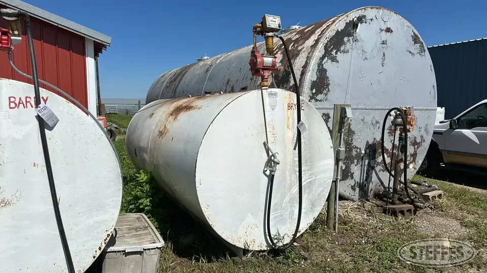 O'Day 2,000 gal. fuel tank