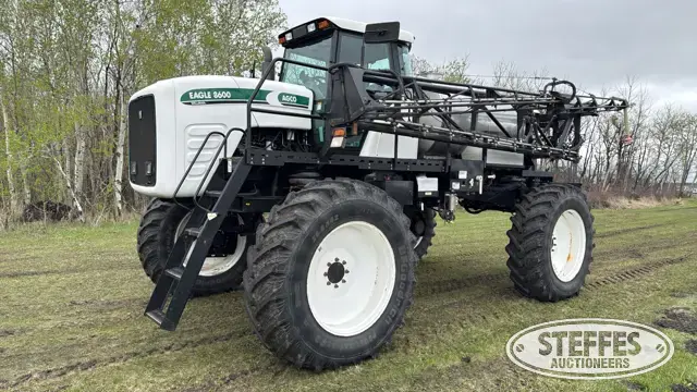 2002 Willmar Eagle 8600