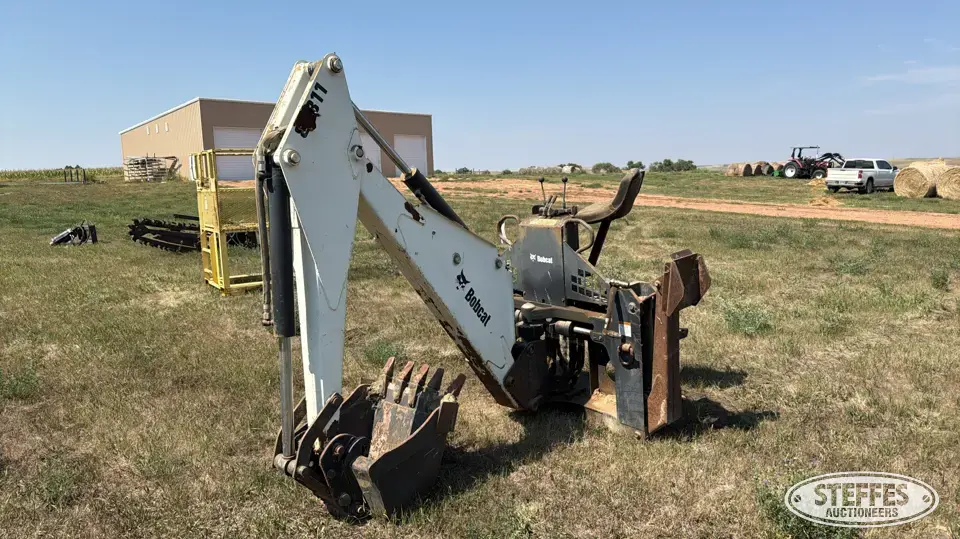 Bobcat 8811 Backhoe Skid Steer Backhoe