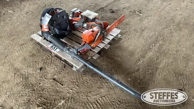 Chainsaws & leaf blower