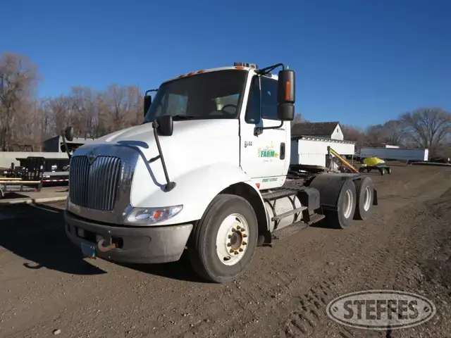 2005 International 8600