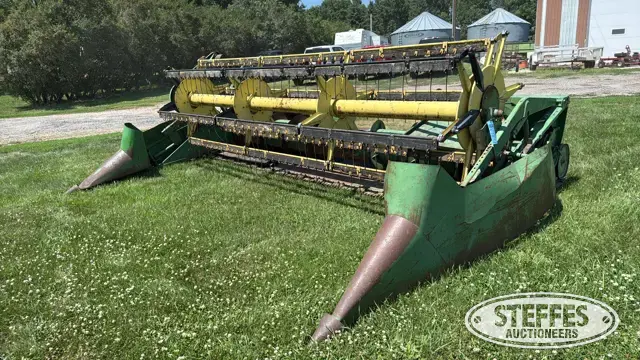 1976 John Deere 215