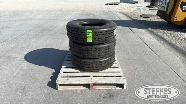 (3) Bridgestone R238 245/70R17.5 tires