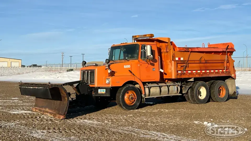 1997 Volvo WG Plow-Spreader Truck