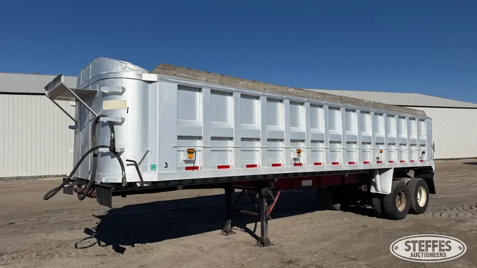 1977 Summit AD32 End Dump Trailer