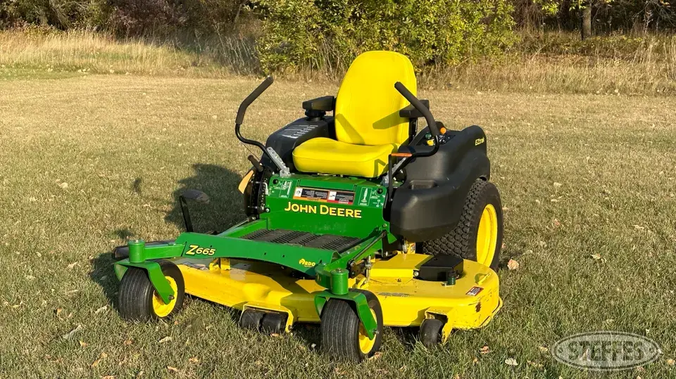 2012 John Deere Z665 EZTrak Zero Turn Mower