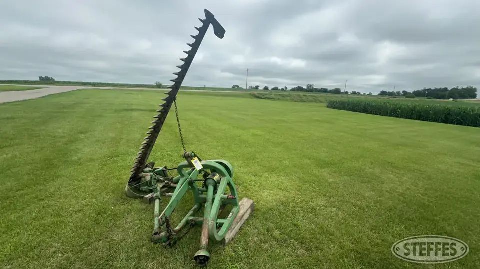 John Deere 350 Sickle Mower