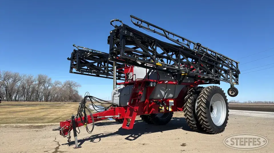 2023 Top Air TA1600 Pull-Type Sprayer
