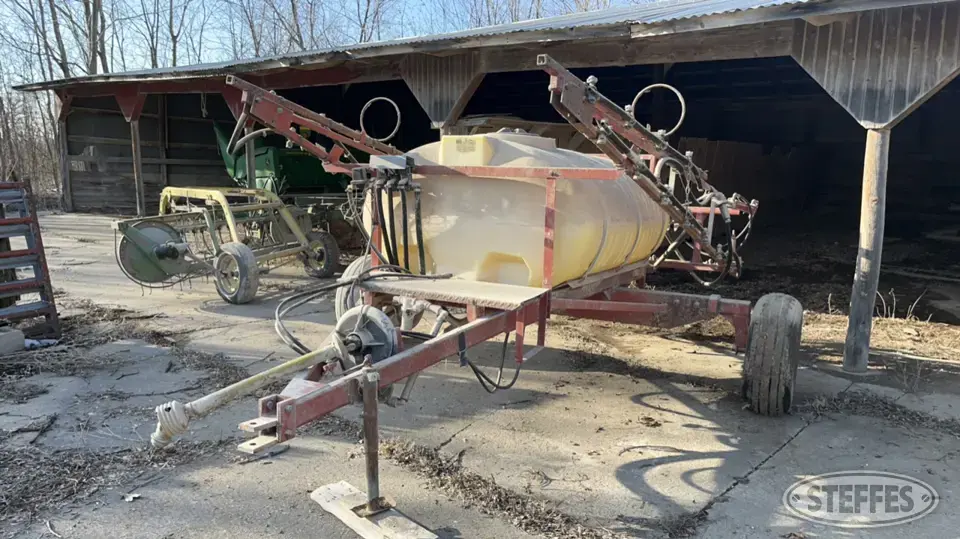 Walsh Sprayer Pull-Type Sprayer