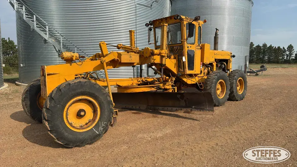 Dominion Road Machinery road grader Motor Grader