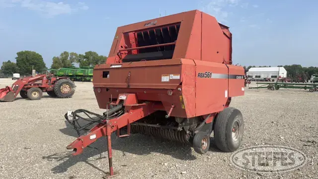 Case IH RBX561