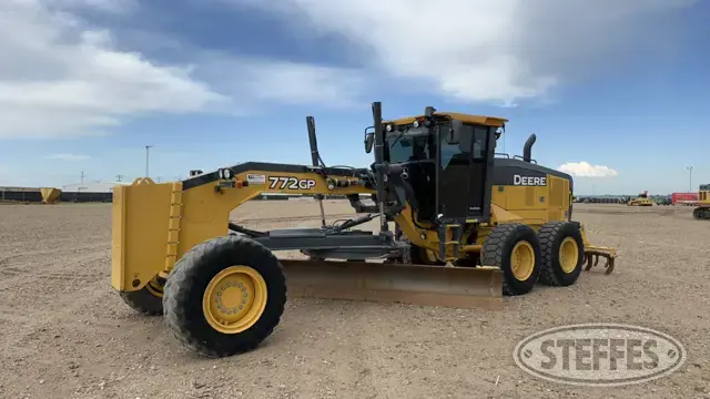 2019 Deere 772GP SmartGrade