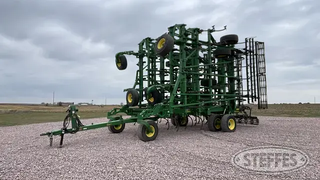 2019 John Deere 2230