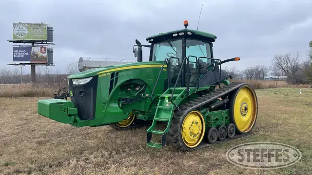 2013 John Deere 8335RT