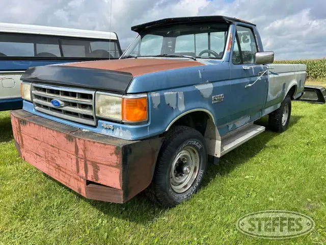 1989 Ford F-250 Lariat XLT