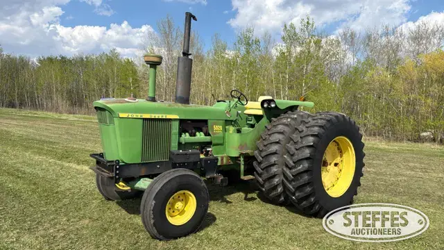 1968 John Deere 5020 Row Crop