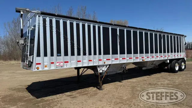 2011 Cornhusker Ultra-Lite
