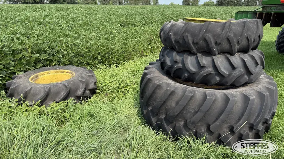 John Deere combine tires Tractor-Implement Tire