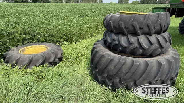 John Deere combine tires