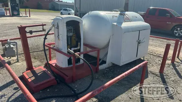 Propane filling station