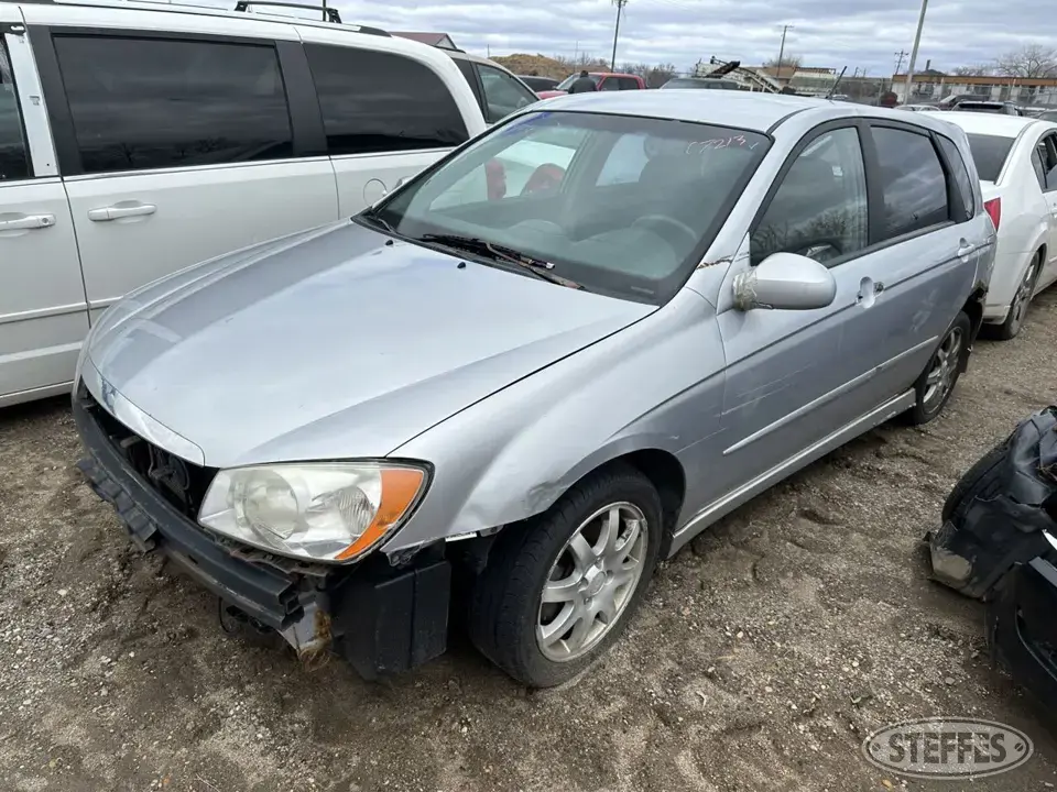 2006 Kia Spectra Car