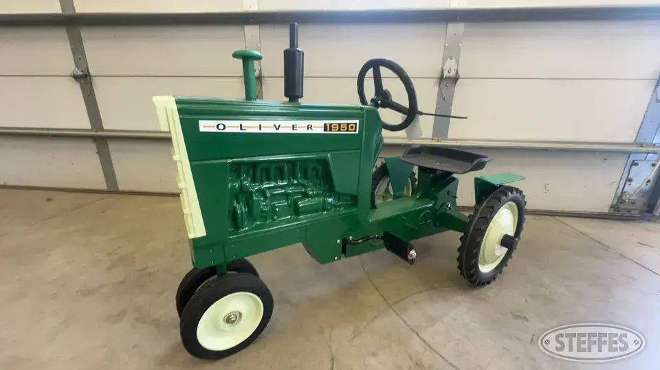 2009 Oliver 1950 Personal Property