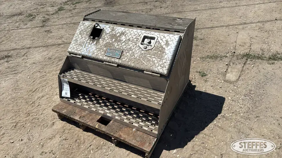 Merritt saddle box Truck-Trailer Part