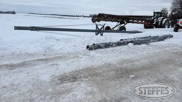 Grain leg downspouts