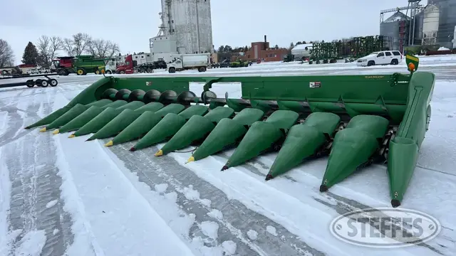 2010 John Deere 612C StalkMaster