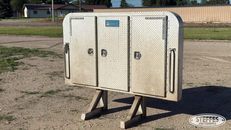 Merritt headache rack Truck-Trailer Part