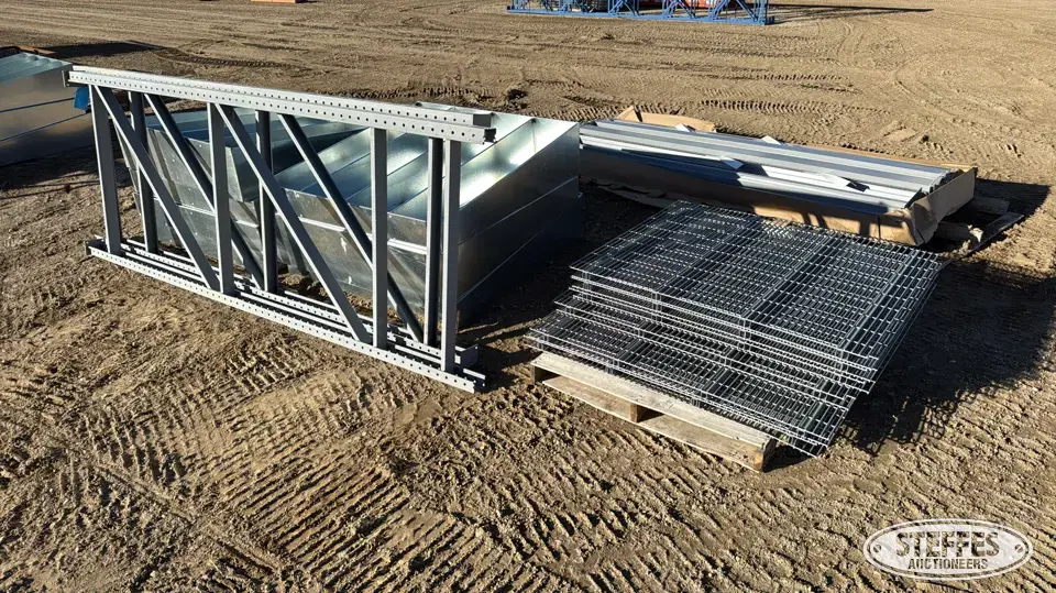Pallet racking Storage and Bench