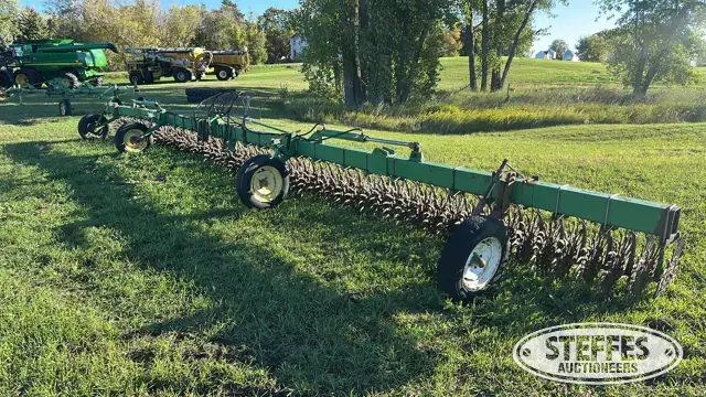 Rotary hoe