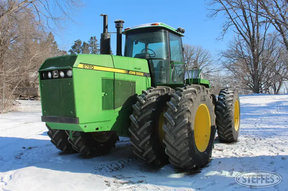 1990 John Deere 8760 4WD Tractor