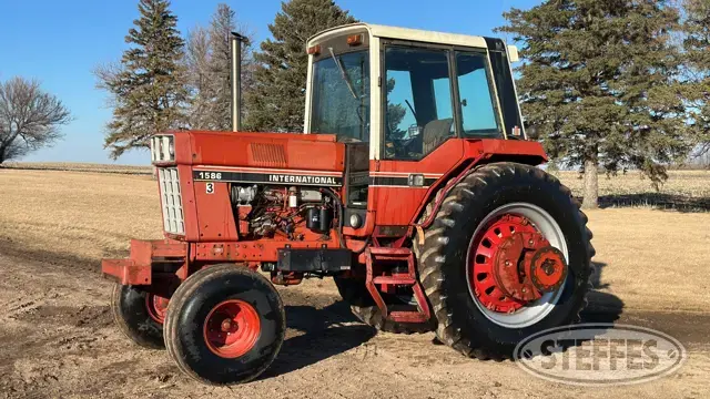 1980 International 1586
