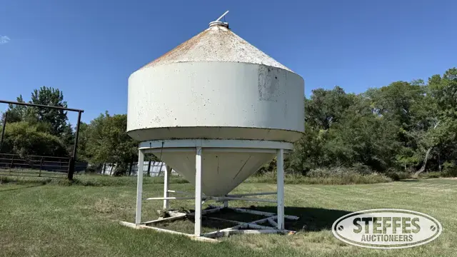 Hopper bin