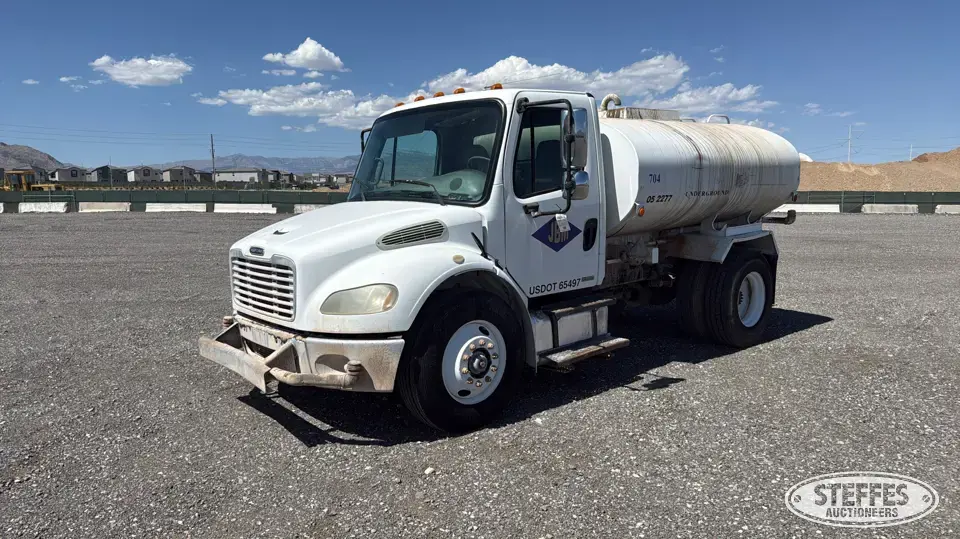2005 Freightliner M2 106 2,000 gal. Water Truck