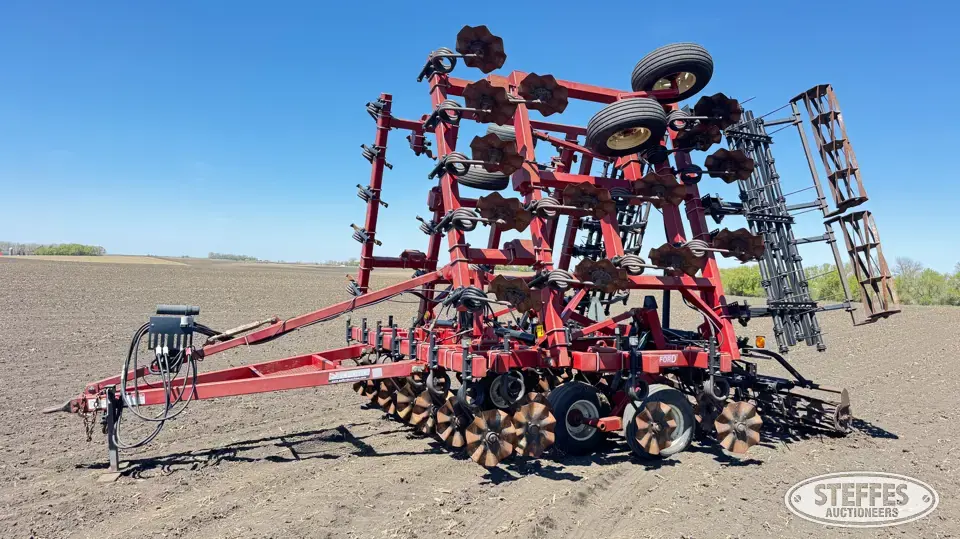 2010 Salford 570 Vertical Tillage