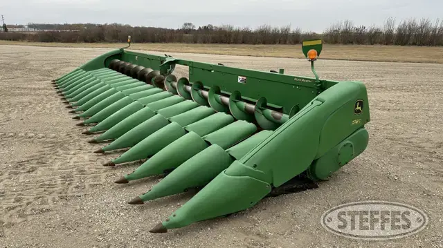 2013 John Deere 618C