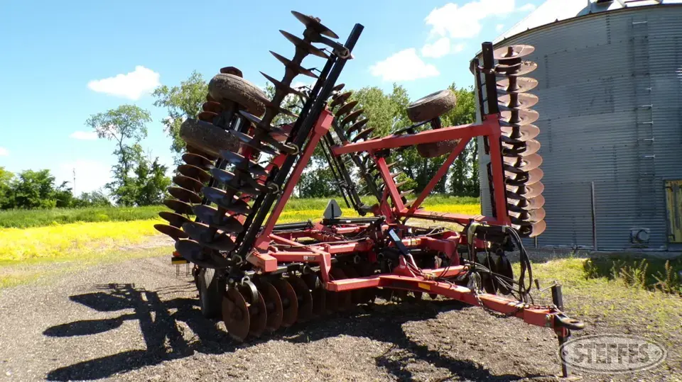 Case IH 370 True-Tandem Disc