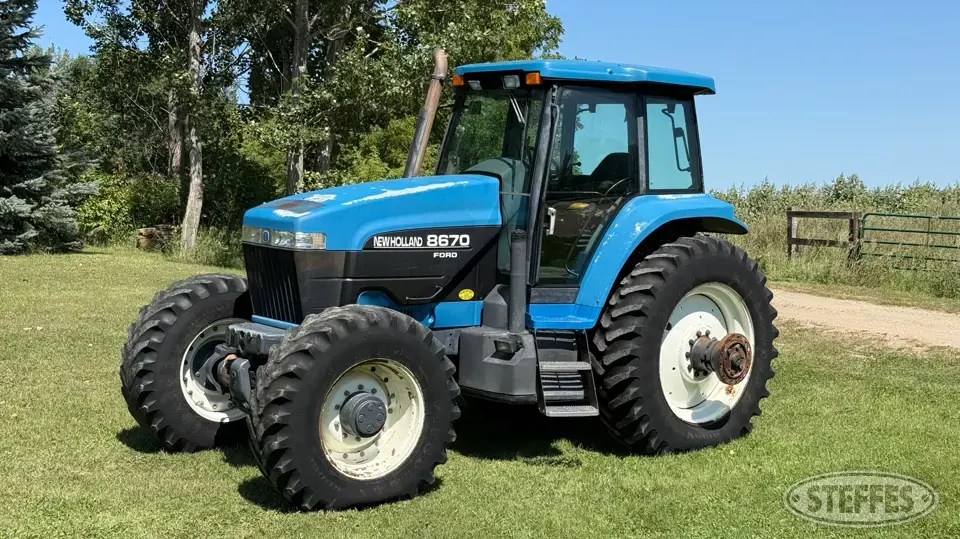 1997 Ford New Holland 8670 MFWD Tractor