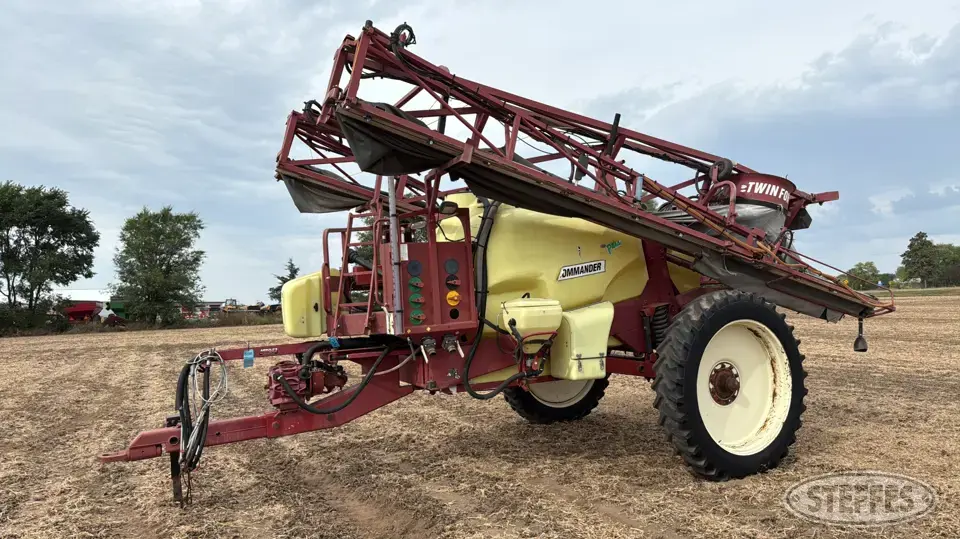 2006 Hardi Commander 1200 Plus Pull-Type Sprayer