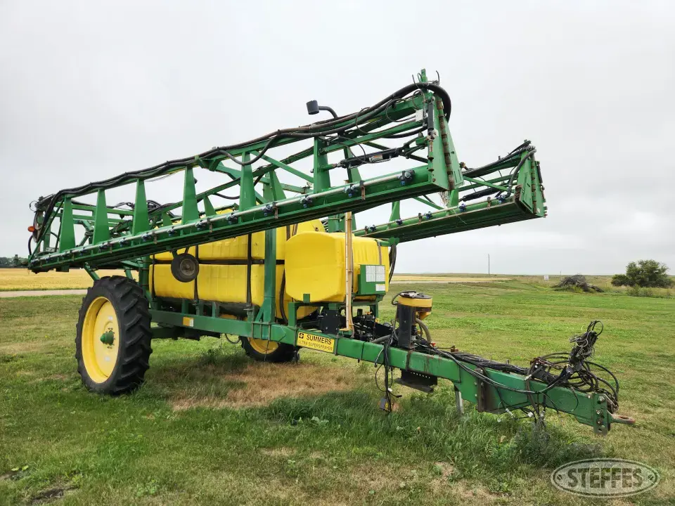 2008 Summers Ultra Supersprayer Pull-Type Sprayer