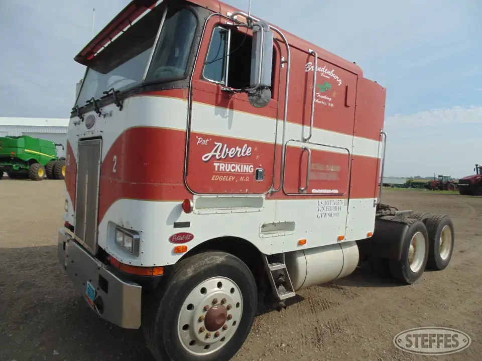 1985 Peterbilt 362 Cabover Truck without Sleeper